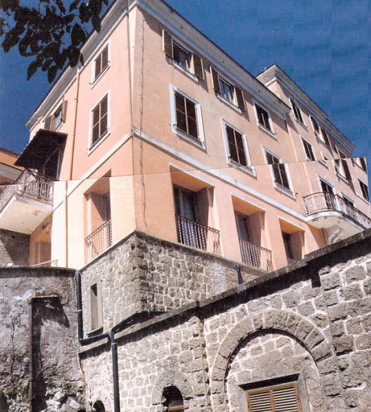 caste3